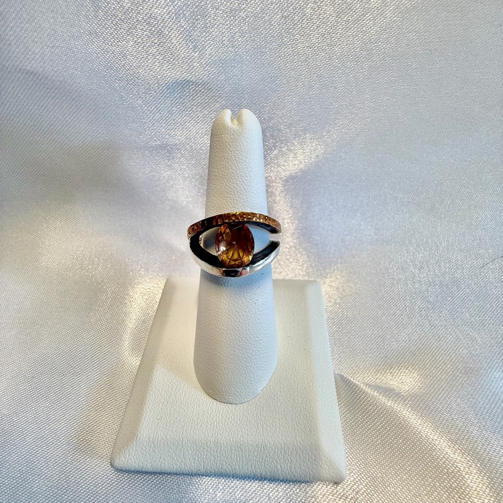 Bora Alexandrite Ring